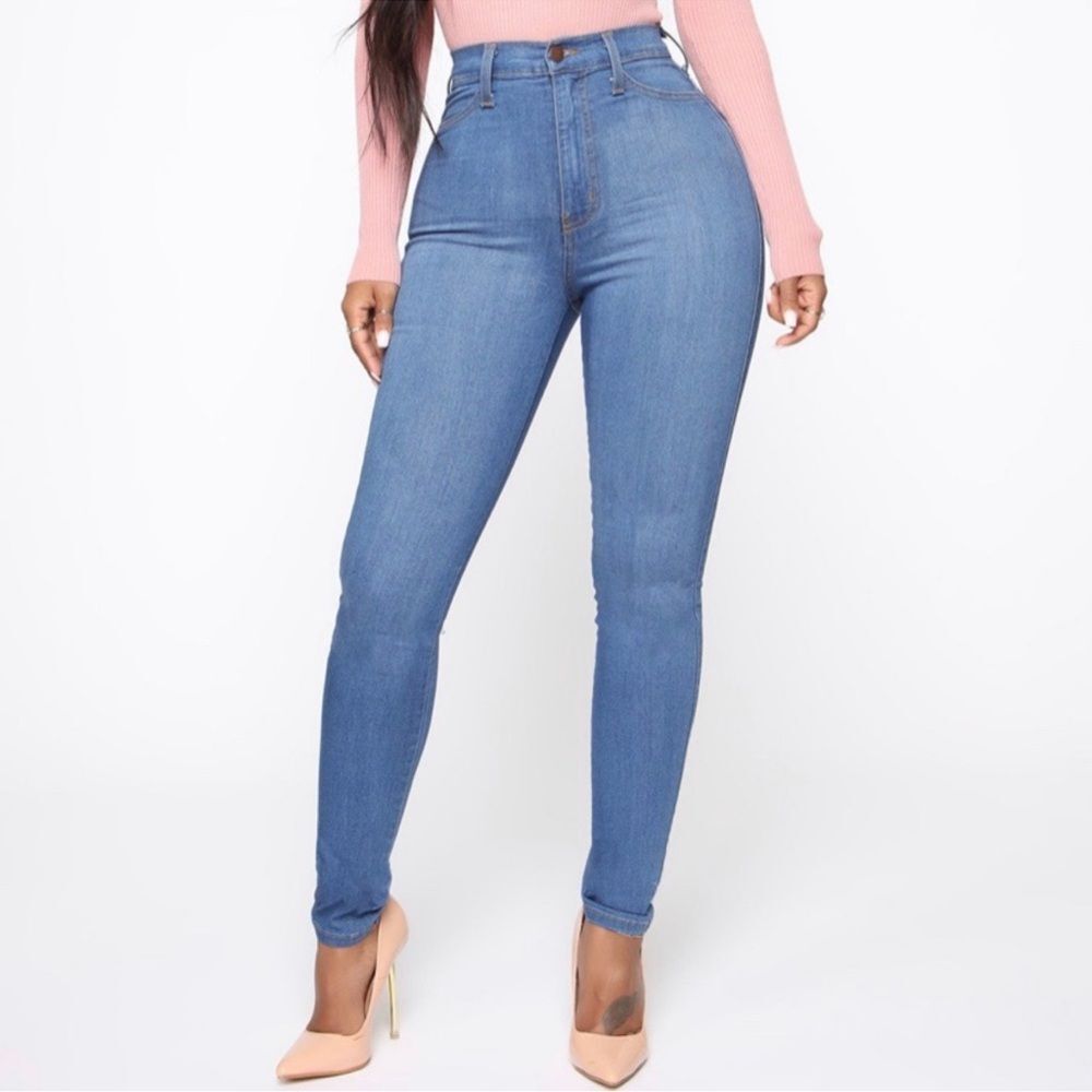 Classic High Waist Skinny Jeans - Medium Blue Wash • size 11